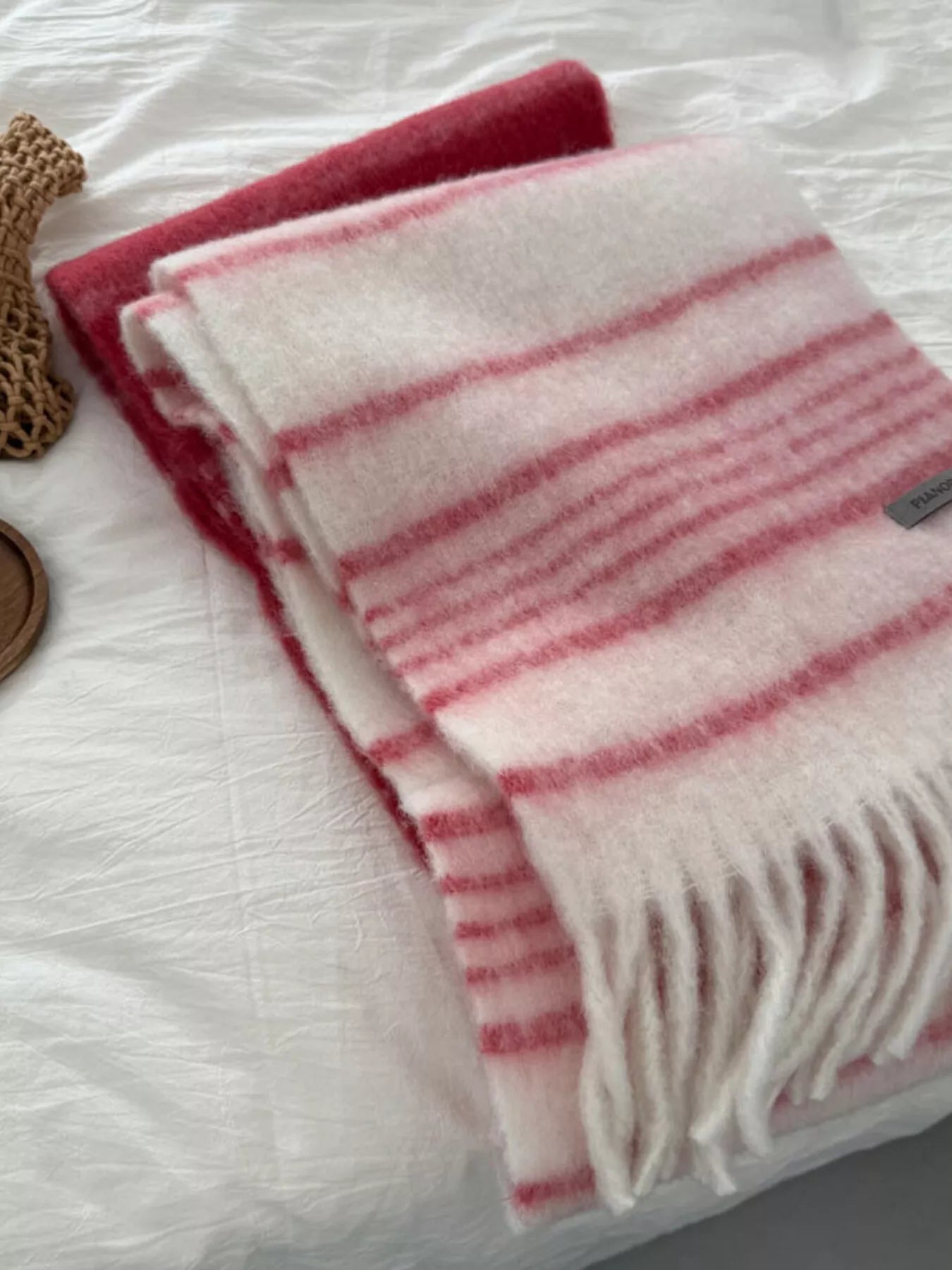 e71e66473f4c4364b175f30c20e316e8-Max-Origin